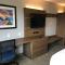 Holiday Inn Express - Toledo West - Napoleon by IHG