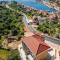 TEONA Luxury Studio Apartment with jacuzzi and terrace sea view