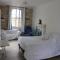 PETITE MAISON des ROSES - GITE 2 Personnes - Brain-sur-Allonnes