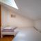 Nice house with pool-Splitska