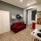 Pithecusa Home