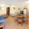 Alma Bay Holiday Unit 1