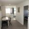 2BD Family or Couple Guesthouse Upstairs near Turf club, HOTA in Bundall - Gold Coast
