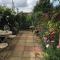 Character Cottage With Secluded Courtyard Garden - Chesterfield