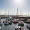 Stylish Beach Pad on Scotland's Golf Coast - North Berwick