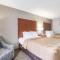 Quality Inn & Suites Lodi I-90