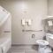 Quality Inn & Suites Lodi I-90