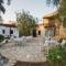 Meleni Cottage Houses