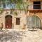 Meleni Cottage Houses