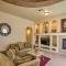 10 Mi to Downtown Phoenix Casita with Patio!