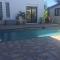 Ylang Résidence avec piscine chauffée & jacuzzi