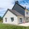 Holiday Home Ty Manolo - TGX100 by Interhome - Tregueux