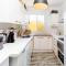 Holiday Home Leonor by Interhome
