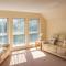 Seaview Apartment