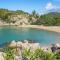 Alma Bay Holiday Unit 3