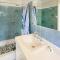 Alma Bay Holiday Unit 3