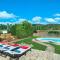 Owl Booking Villa Garreta - Rustic Stay with Mountain Views