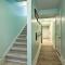 Bright Manistee Condo with Beach and Pool Access! - 马尼斯蒂