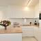 Modern appartement met doorkijk op de duinen