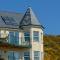 Beachcombers Apartments - Newquay