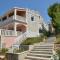 Apartment in Karbuni with sea view, terrace, air conditioning, W-LAN 3609-3