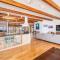 Luxury Beachfront Penthouse Walk to the Beach Restaurants Entertainment