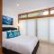 Luxury Beachfront Penthouse Walk to the Beach Restaurants Entertainment
