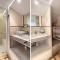 Nestor&Jeeves - SECRET BEACH DUPLEX - Very close sea - Atypical