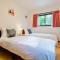 Salis House