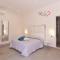 Love inn