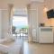 Calm Sea View Apartments
