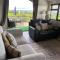 Rew Farm Country & Equestrian Accommodation - Sunrise Lodge