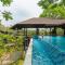 Rain Tree Residence Hotel - Phayayen