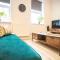 Deluxe Modern 1&2 Bed Apartments Near Brighton Beach & Station