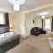 Host & Stay - Gerald House - Swansea