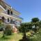 VelaLatina Residence B&B Soverato - Camera Maestrale & Camera Tramontana