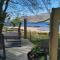 The bay ,luxury shepherds hut,