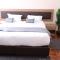 Glamour Suites
