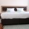 Glamour Suites