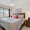 New Luxury Loft 16 I Huge Hot Tub I Great Views I Best Price I FREE Adventures Daily