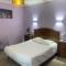 Hotel Le Sully photo 23