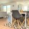 Sea View Luxury Apartment