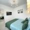 Luxury Emerald Apartments