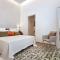 Palazzo San Lazzaro - Jacuzzi Rooms & Suites SIT