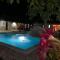 Silent Village Villa with Swimming Pool - موستار