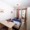 Fisherman House Apartments - Rafailovici