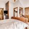 2030 Meadow Brook Lane Unit A