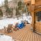 1524 Oak Street