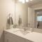 Thomas Beautiful Modern Home in Bend