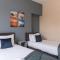 3 Bedroom-5 Beds Newland Ave Kings Palace Leisure-Contractor-Heart of Hull Amenities